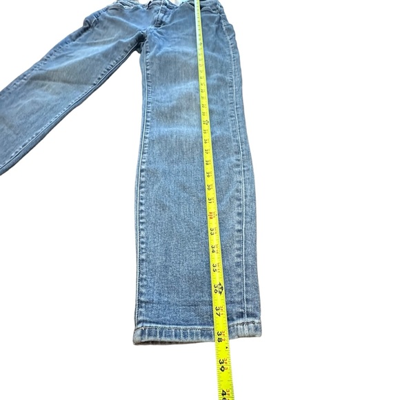 FLYING MONKEY BRAND MEDIUM WASH BLUE JEANS. SIZE 29. - Picture 8 of 9